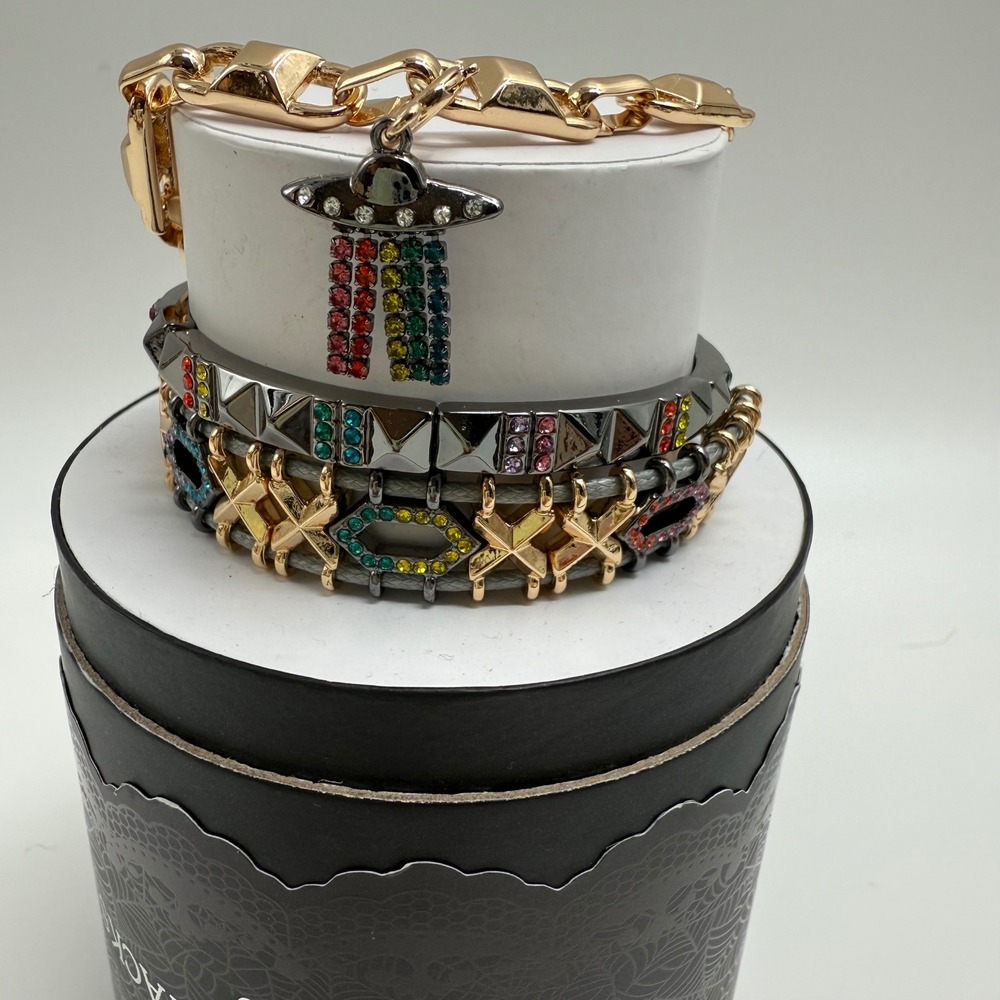 Halloween Stacks 2025 Bracelet Set Under the Luxe Moon Gold Hematite Charm